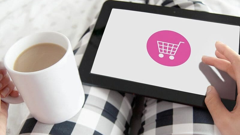Buy luxury products by online shopping in Pakistan