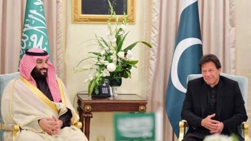 Photo of a Prime Minister Imran Khan and Saudi Crown Prince Mohammed bin Salman.
