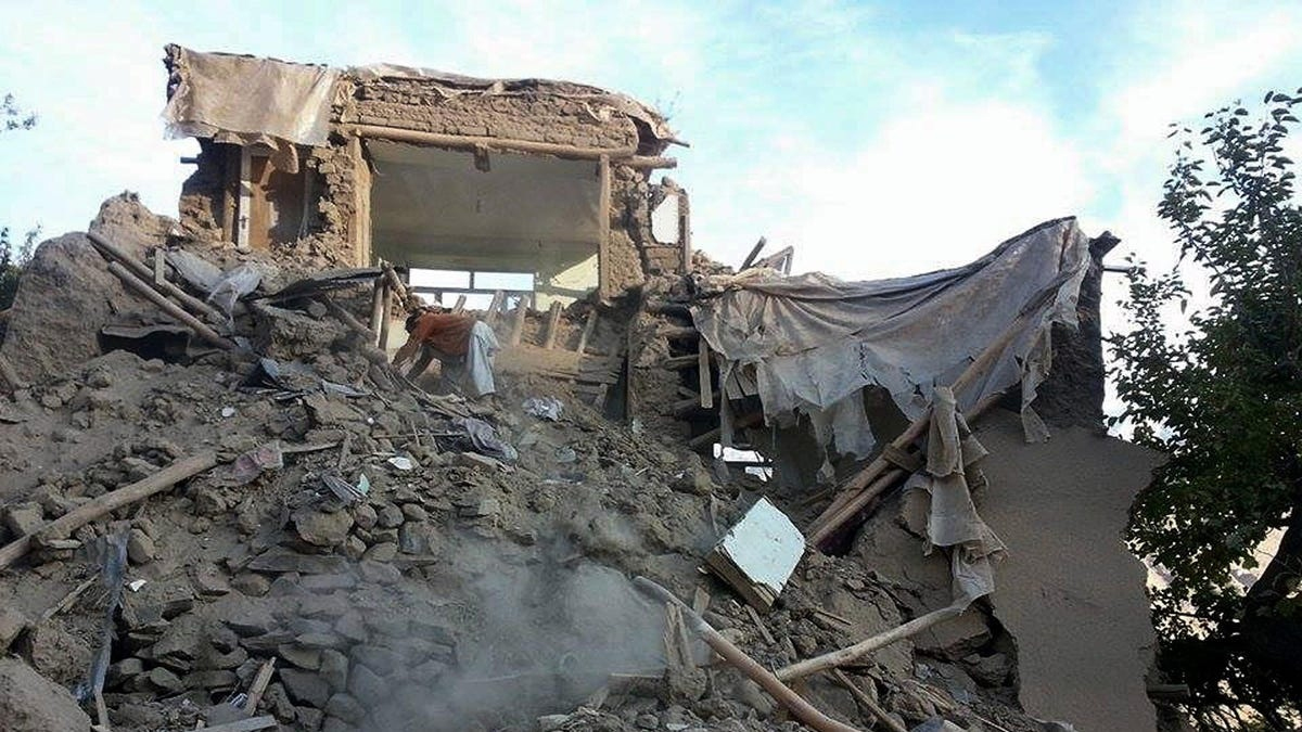 افغانستان: زلزلے سے اموات کی تعداد 280 ہو گئی￼