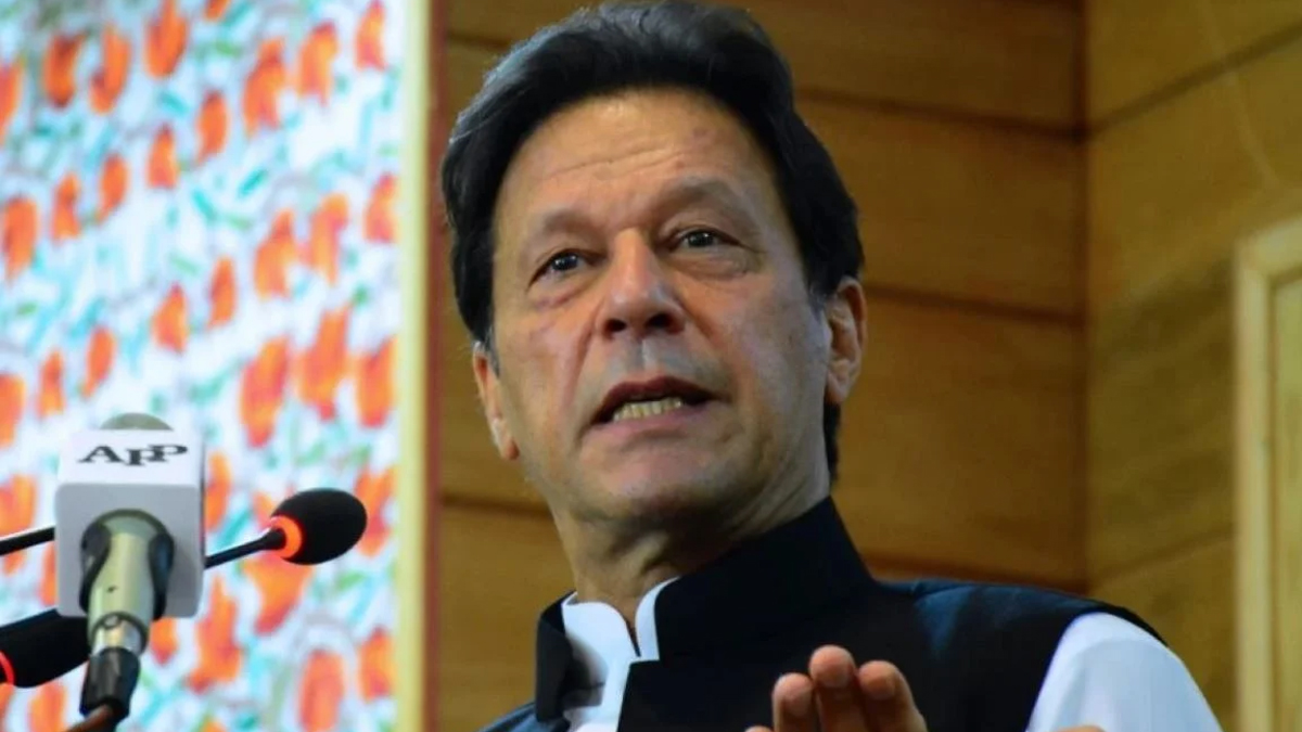 عمران خان پر انسداد دہشت گردی کے تحت مقدمہ درج