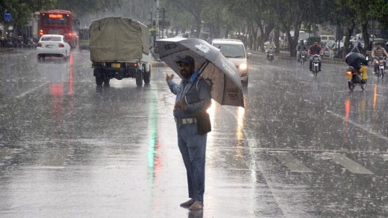 کراچی میں دوبارہ کب بارش ہو گی؟