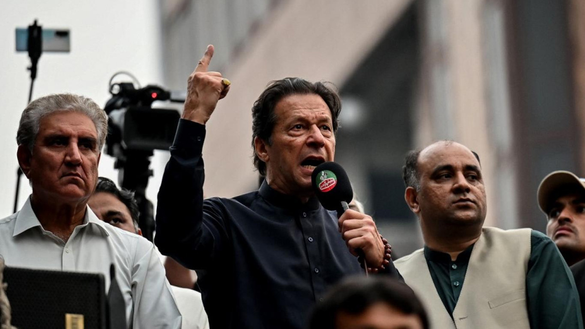 عمران خان حملہ: جے آئی ٹی کا ملزم نوید کو تربیت دئیے جانے کا انکشاف