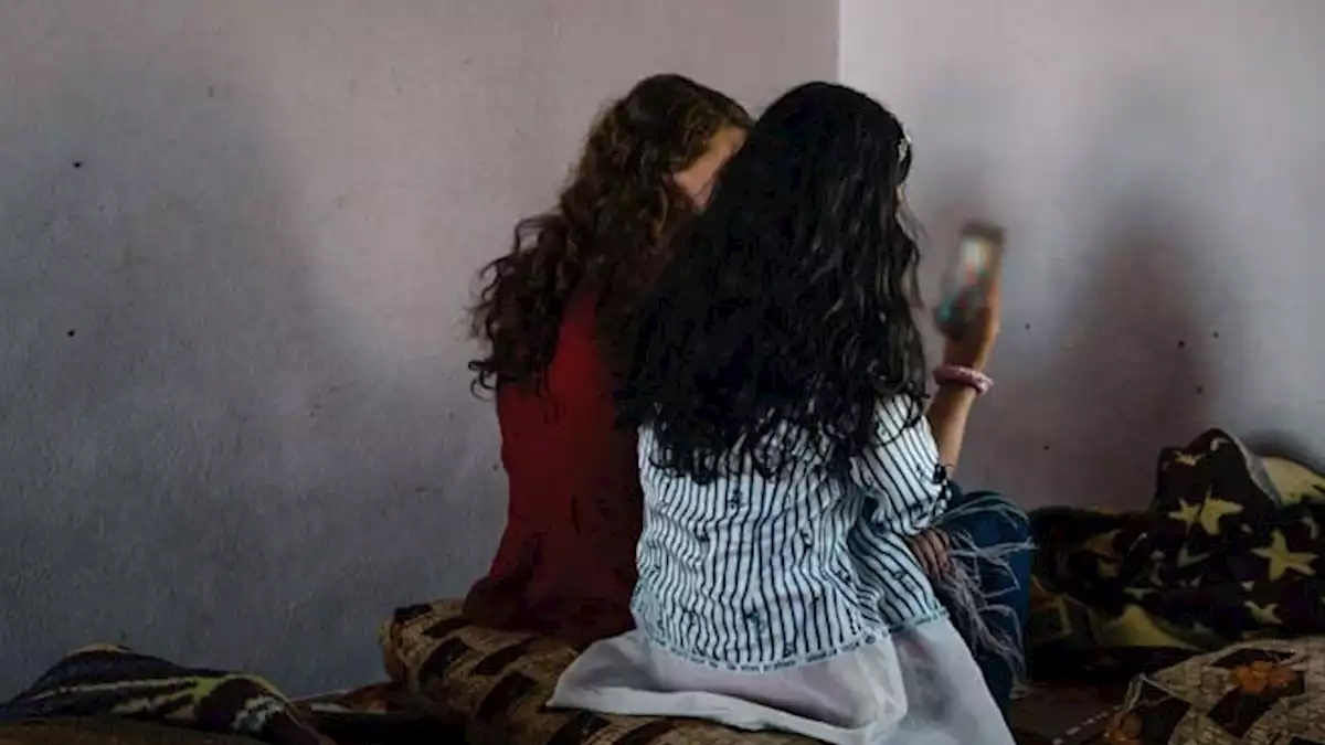 کراچی سے لاپتہ ہونے والی دو نوعمر لڑکیاں لاہور سے مل گئیں