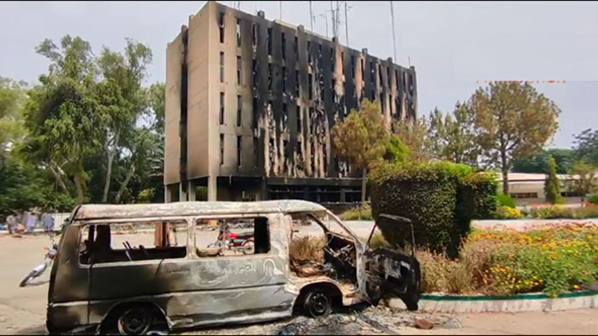 ریڈیو پاکستان کی جلائی گئی عمارت عوام کے لئے کھول دی گئی