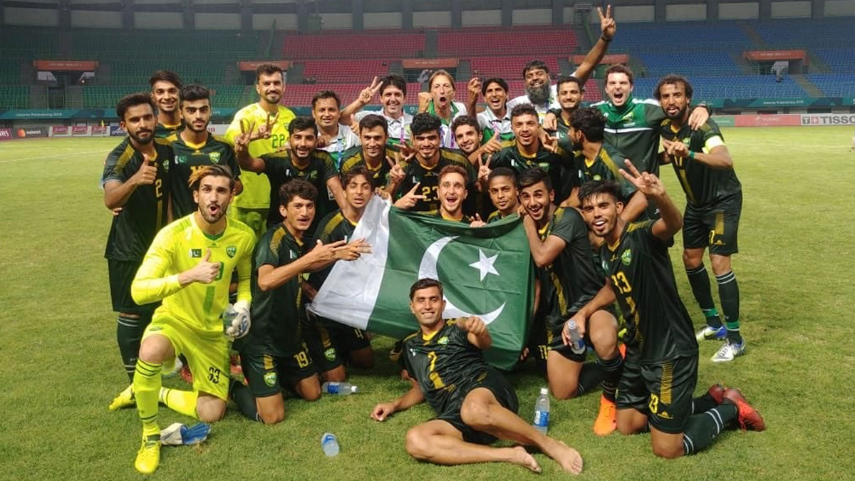 آئی سی سی ورلڈ کپ: کیا پاکستان اور انڈیا کا فائنل ممکن ہے؟