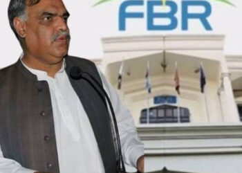 حکومت نے پیٹرول کی قیمت میں 19 روپے 95 پیسے فی لیٹر اضافہ کردیا