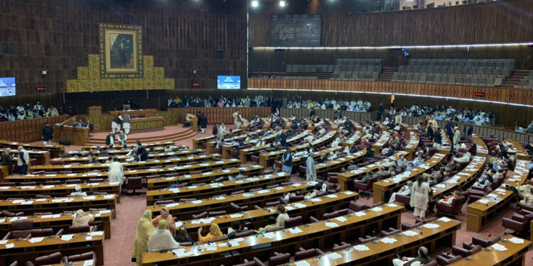قومی اسمبلی 9 اگست کو تحلیل ہو جائے گی