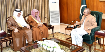 dr arif alvi meets imaam kaba