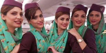 pia cabin crew