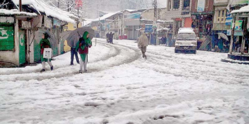 سردی کی پیشن گوئی: پاکستان میں سردی کے دنوں کے لیے خود کو تیار کریں۔