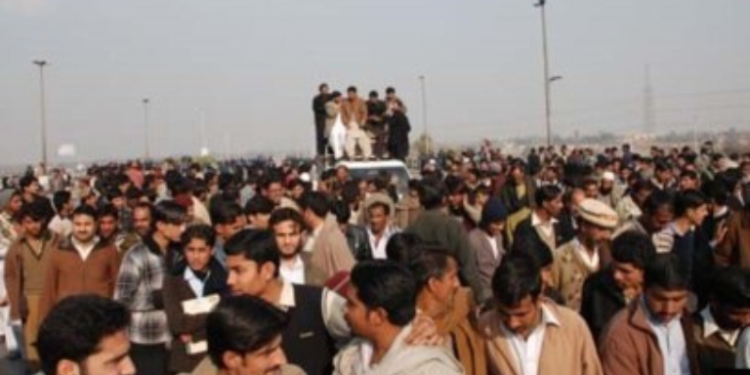 گیس کی قیمتوں میں اضافے کے خلاف کراچی انڈسٹریز کا احتجاج
