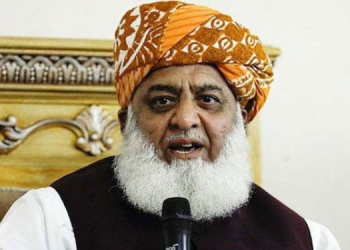 مولانا فضل الرحمان نے پاکستان ایران کشیدگی کے درمیان سفارت کاری پر زور دیا۔