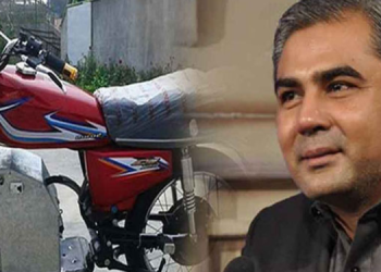 وزیراعلیٰ پنجاب نے پرجوش اقدام کی نقاب کشائی کیعوام کے لیے 26,000 بلا سود ای بائیکس