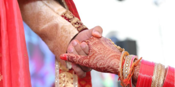 کراس کلچرل یونین جرمن انڈین خاتون نے پاکستانی دوست سے شادی کر لی، اسلام قبول کر لیا