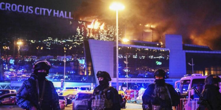 پاکستان ماسکو حملے کی مذمت کرتا ہے اور روس کے ساتھ یکجہتی میں کھڑا ہے۔