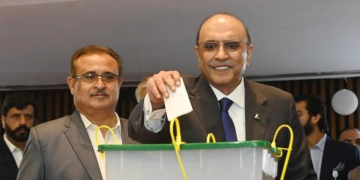 آصف علی زرداری نے صدارتی انتخابات کے آغاز کے ساتھ ہی 18ویں ترمیم کی منظوری میں کردار واضح کر دیا