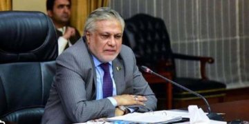 سینیٹ انتخابات میں اسحاق ڈار اسلام آباد ٹیکنوکریٹ کی نشست کے لیے نامزد