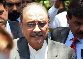 آصف علی زرداری نے ٹھٹھہ واٹر سپلائی کیس میں صدارتی استثنیٰ مانگ لیا۔