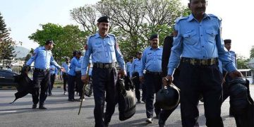 راولپنڈی میں یوم پاکستان پریڈ کی سیکیورٹی کے لیے دفعہ 144 نافذ کر دی گئی۔