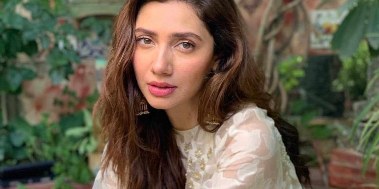 mahira khan photo