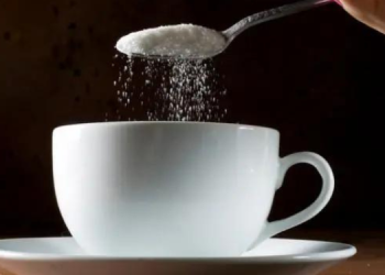 sugar to coffee