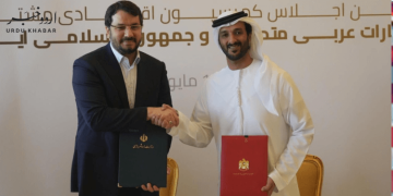 ایران اور متحدہ عرب امارات کا تیسرا مشترکہ اقتصادی کمیٹی کا اجلاس، مفاہمت کی یاداشت پر دستخط