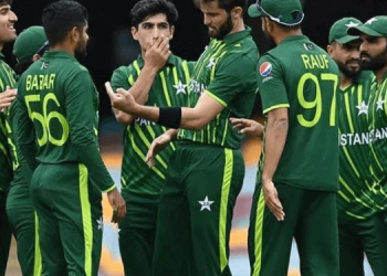 ٹی ٹونٹی ورلڈ کپ کے لئے پاکستانی ٹیم میں کون کون سے کھلاڑی ہیں؟