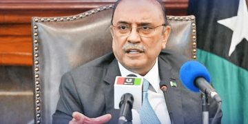 صدر پاکستان کا خواتین کو زیادہ سرکاری ملازمتیں دینے کی ضرورت پر زور