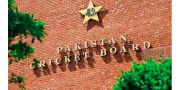 پاکستان کا چیمپئنز ٹرافی 2025 کے تمام میچز پاکستان میں کرانے کے موقف پر ڈٹ جانے کا فیصلہ