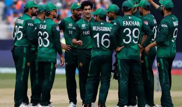 پاکستان کرکٹ بورڈ نے بنگلہ دیش کے خلاف پاکستانی اسکواڈ کا اعلان کر دیا