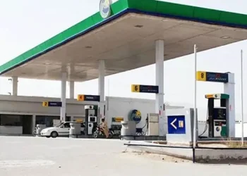 پیٹرول کی قیمت میں 6.17 روپے فی لیٹر کی کمی کر دی گئی