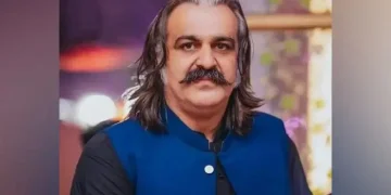 علی امین گنڈاپور سات گھنٹے کے بعد پشاور پہنچ گئے