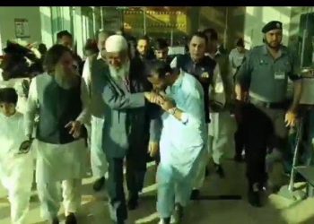 معروف اسلامی سکالر ڈاکٹر ذاکر نائیک پاکستان پہنچ گئے