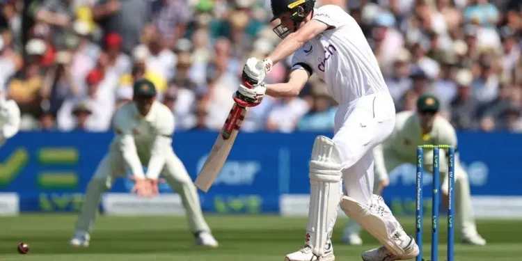 پاکستان کا انگلینڈ کے خلاف پہلے ٹیسٹ میچ کے لیے 15 رکنی اسکواڈ کا اعلان