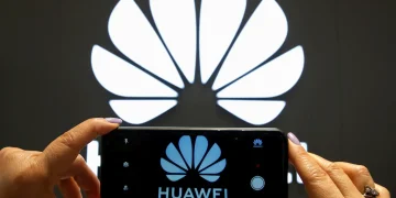 ہواوے نے آئی فون 16 کے مقابلے کی تیاری کر لی