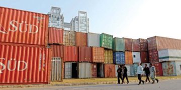 اسلام آباد میں ایک بار پھر کنٹینرز کا راج