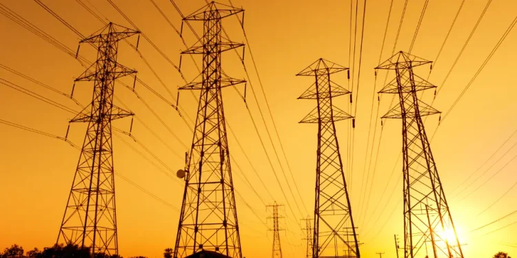 ایندھن کی قیمتوں میں کمی کے باوجود بجلی کی قیمتوں میں اضافہ