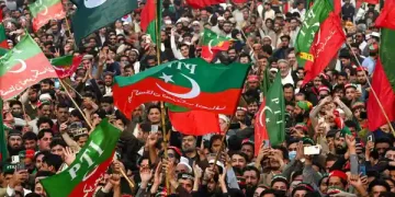 تحریکِ انصاف کا احتجاج لاہور کی اہم شاہراہیں کنٹینرز سے بند