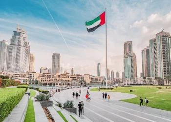 متحدہ عرب امارات معاشی طور پر مضبوط ممالک میں سرفہرست