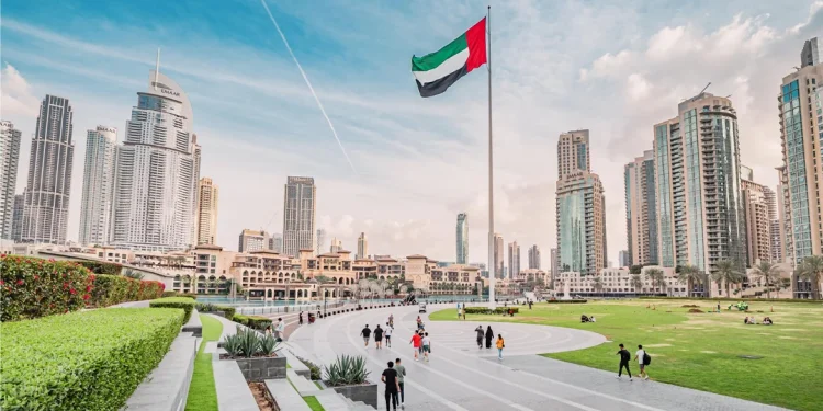متحدہ عرب امارات معاشی طور پر مضبوط ممالک میں سرفہرست
