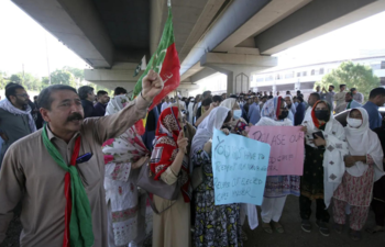 پی ٹی آئی رہنماؤں کے خلاف مختلف مقدمات درج