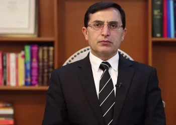 عمران خان سے بیرسٹر گوہر کی اڈیالہ جیل میں ملاقات