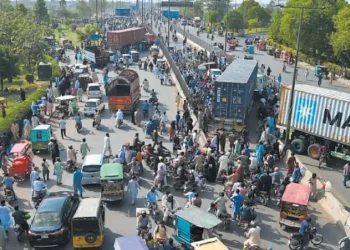 پی ٹی آئی احتجاج لاہور میں ٹریفک کی تازہ ترین صورتحال