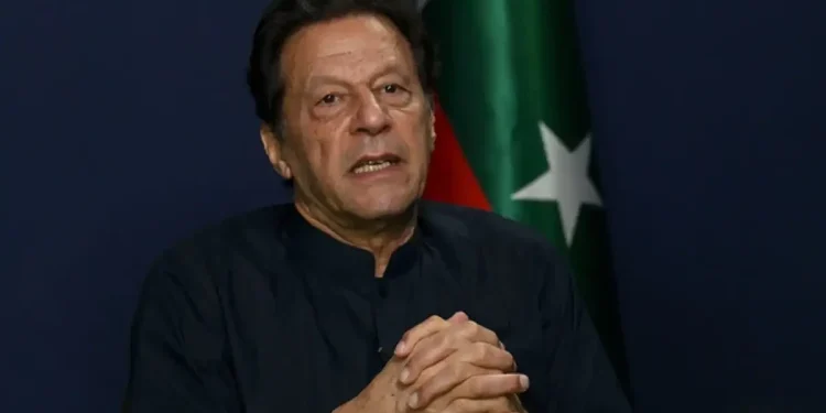 عمران خان کو سات نئے مقدمات میں عدالتی ریمانڈ پر بھیج دیا گیا