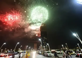 نیو ائیر نائٹ 2025 کراچی میں ٹریفک پلان اور سیکیورٹی انتظامات