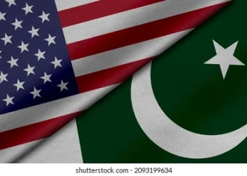 پاکستانی ٹیم جنوبی افریقہ کے خلاف تیسرے ون ڈے سے قبل جوہانسبرگ پہنچ گئی