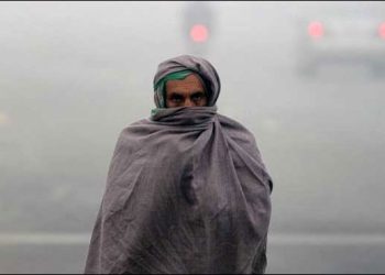 کراچی میں سردی کی شدت برقرار، درجہ حرارت 10 ڈگری سینٹی گریڈ تک گرنے کا امکان