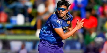 تھیکشانا کا شاندار ہیٹ ٹرک سری لنکن اسپنر نے تاریخ رقم کی