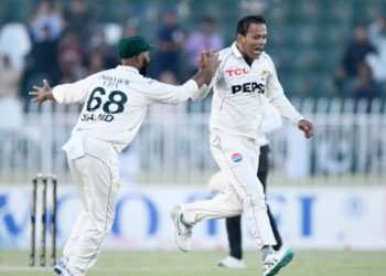 نعمان علی پاکستان کے پہلے ٹیسٹ ہیٹ ٹرک لینے والے اسپنر