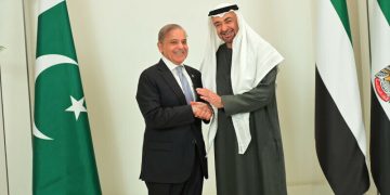 وزیر اعظم کی اماراتی صدر سے ملاقات پاکستان اور متحدہ عرب امارات کے تعلقات میں نیا موڑ